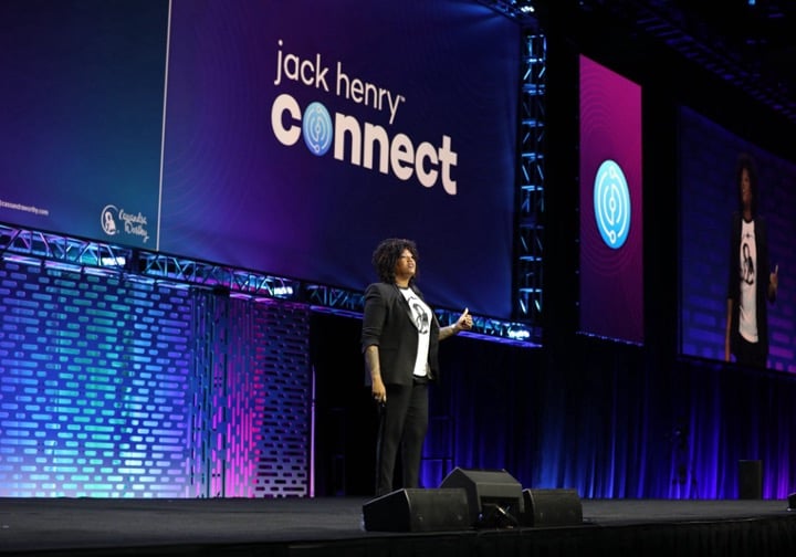 Strategy Advice From the “Growing Revenue” Track FinTalk